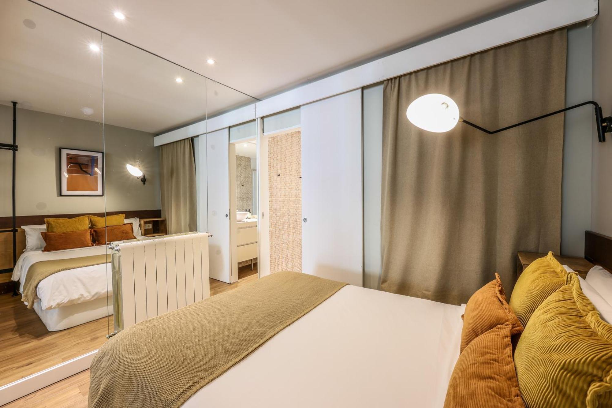 Appartamento Ap Chueca Madrid Esterno foto